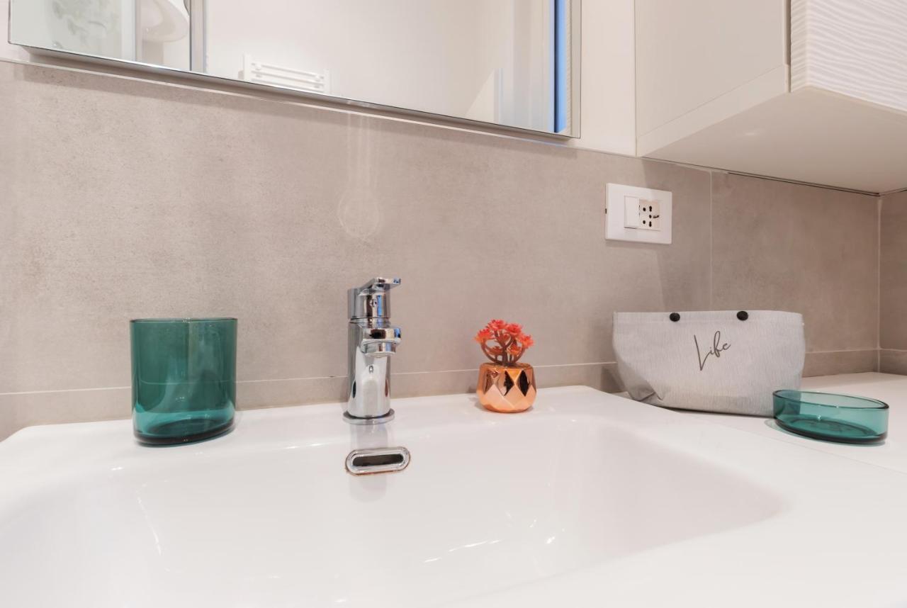 Nuovo Intimo Apt A 10Min Dal Duomo - Homeunity Milano Eksteriør bilde